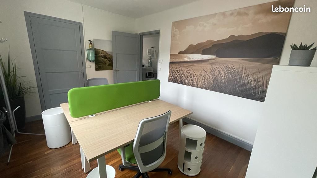 Parking 1 pièce 15 m² · à Besançon · 15 m² · 450 €/mois