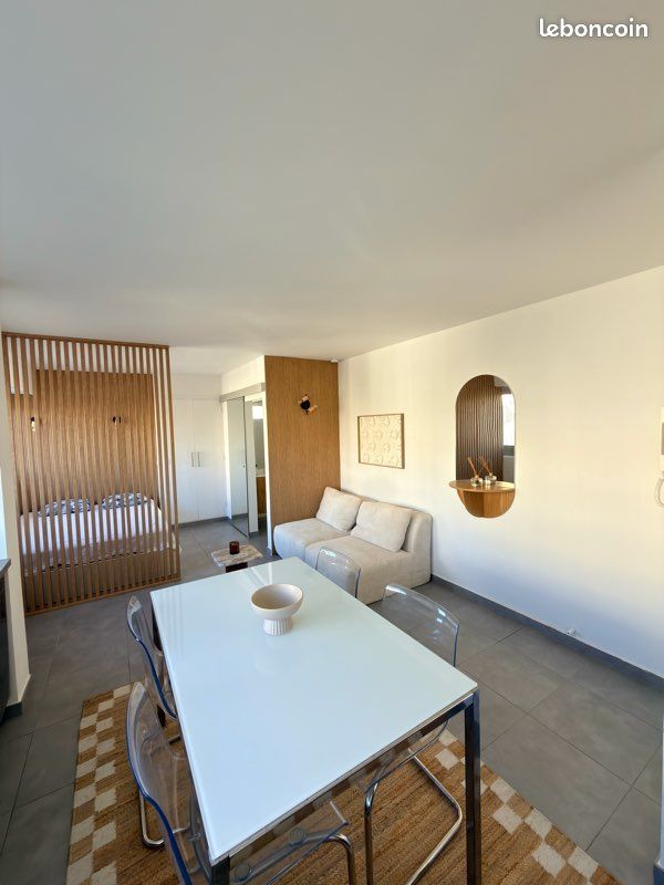 Appartement 1 pièce 28 m² · à Sainte-Maxime · 28 m² · 1 050 €/mois