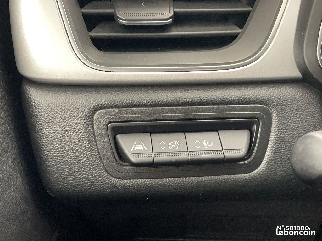 Renault Captur mild hybrid 140 EDC Evolution (image 15)
