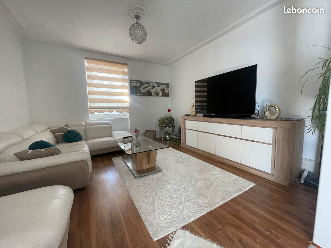 Appartement 3 pièces 91 m² · à Colmar · 91 m² · 822 €