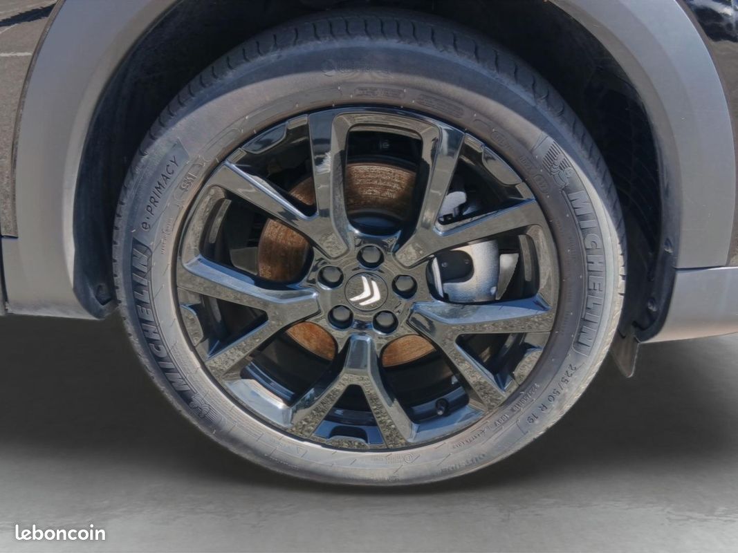 Citroen C5 Aircross 1.6 Hybride rechargeable 225 MAX + TOIT OUVRANT / VISION 360 / JANTES 19 / COFFR (image 25)