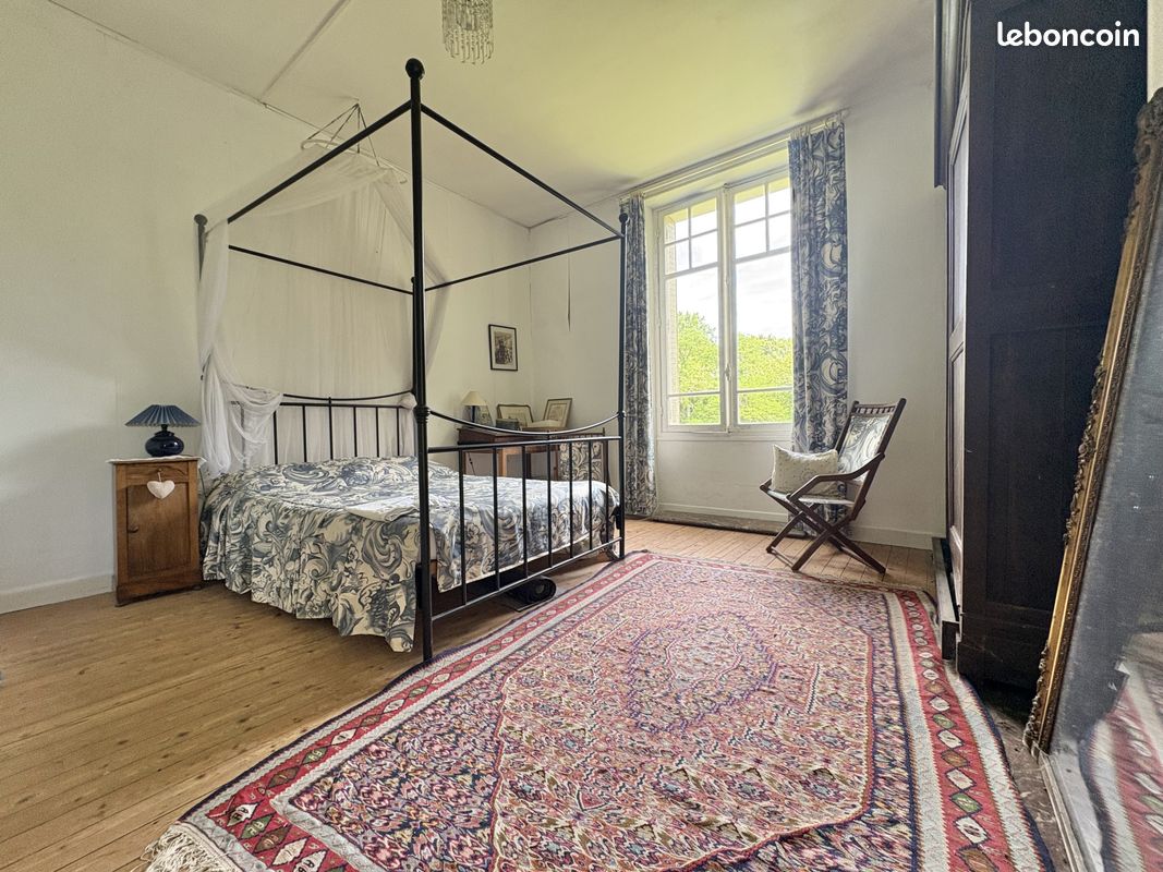 Propriété 13 pièces 410 m² (image 11)