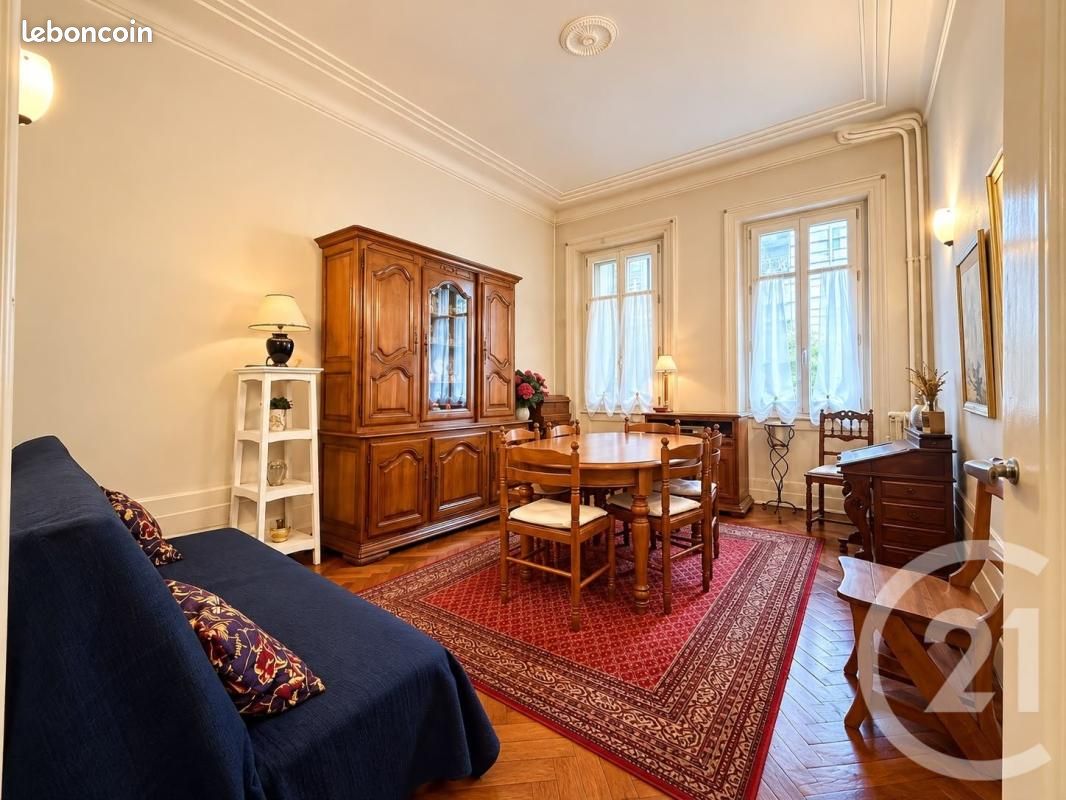 Appartement 3 pièces 74 m² · à Saint-Étienne · 74 m² · 99 000 €
