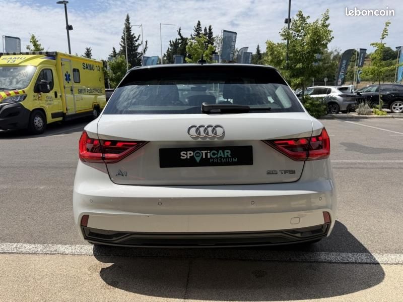 Audi A1 Sportback 25 TFSI 95ch Design S tronic 7 (image 8)