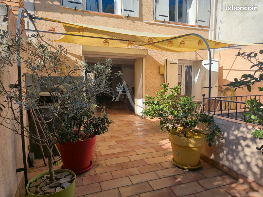 Maison 6 pièces 152 m² · à La Crau · 152 m² · 398 000 €