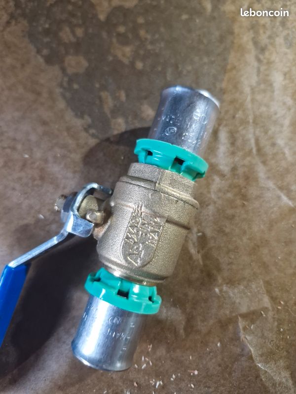Vanne multicouche à sertir Ø20 mm EQUATION – neuve (image 2)
