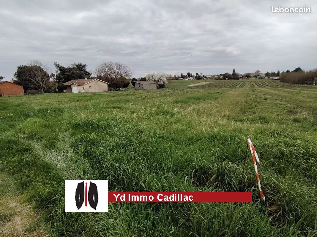 Terrain 852 m² · à Frontenac · 852 m² · 55 000 €