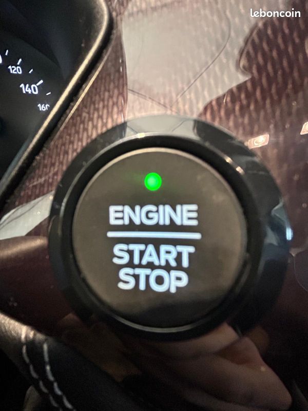 Ford fiestavii 1.0 ecoboost 100ch vignal 5p 2018 (image 10)