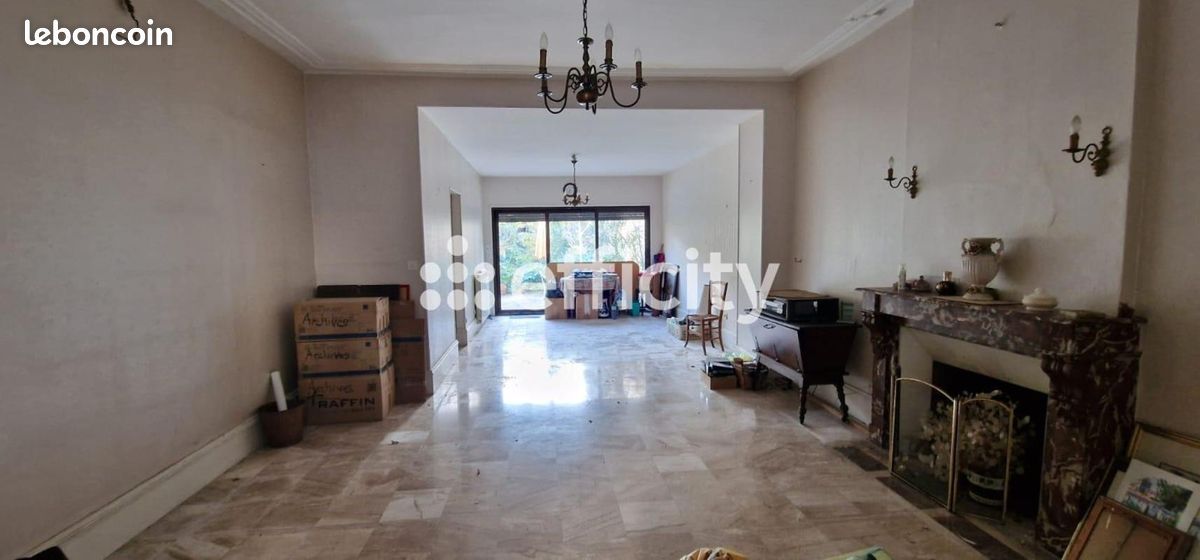 Maison 7 pièces 180 m² · à Angoulême · 180 m² · 238 000 €