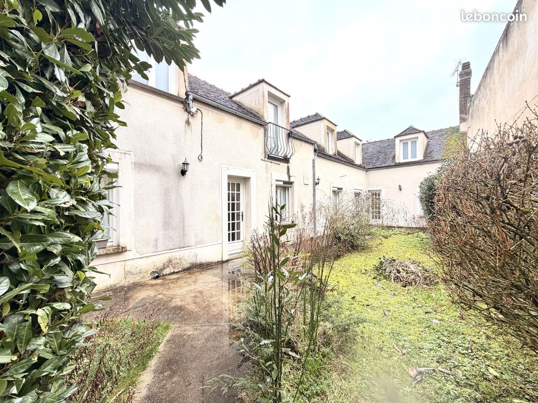 Maison 8 pièces 214 m² (image 2)