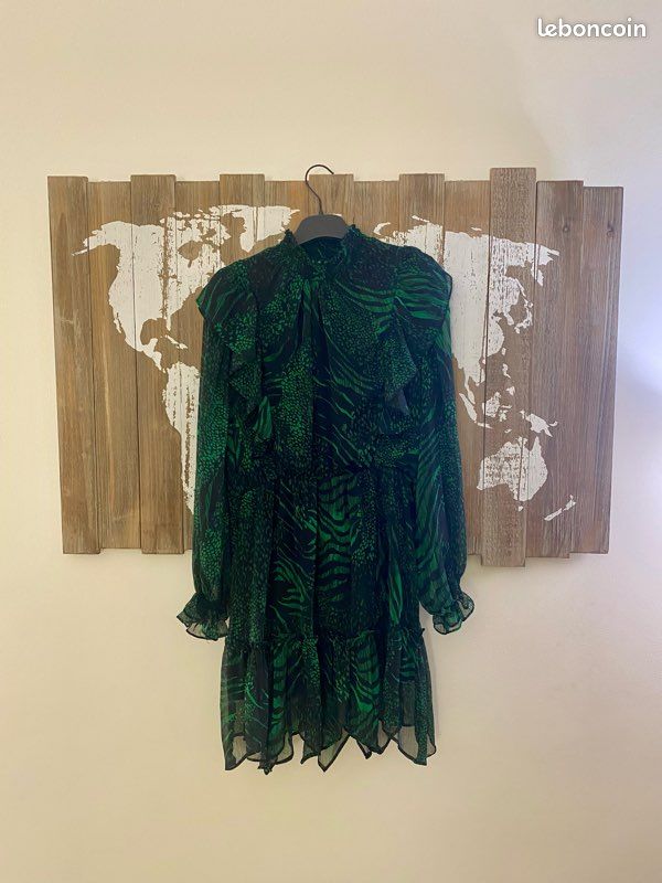 Robe Opullence Paris Taille M Neuve Vêtements