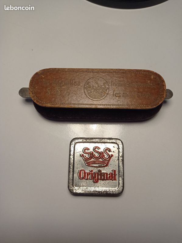 Brosse / Nettoyeur pour disques Gramophone / Phonographe et boîte d'aiguilles (image 2)