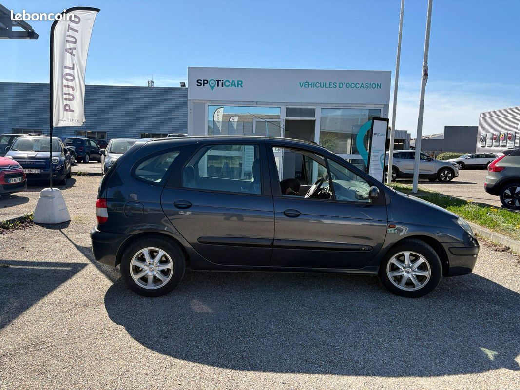 RENAULT Scenic 1.9 dCi 120 Pack Expression (image 6)