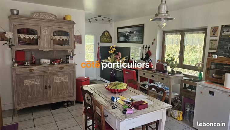 https://img.leboncoin.fr/api/v1/lbcpb1/images/e7/53/87/e75387bbe90a275c8b8516fa4f5c6a710da3f7cf.jpg?rule=ad-image