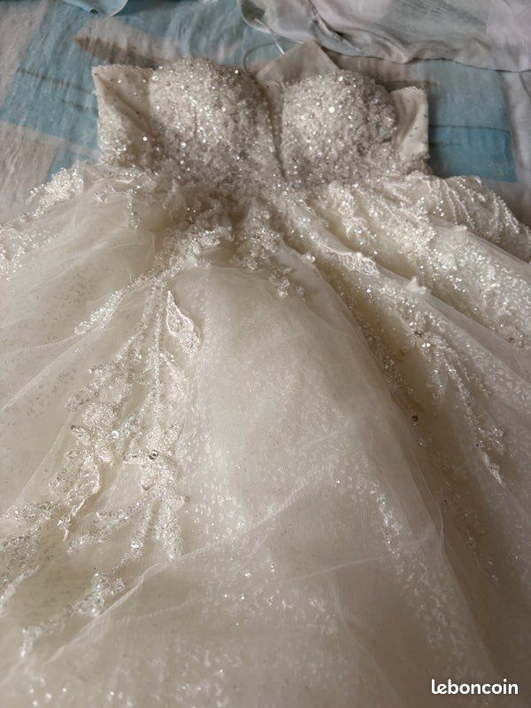 Robe de mariée bustier T38 (image 6)