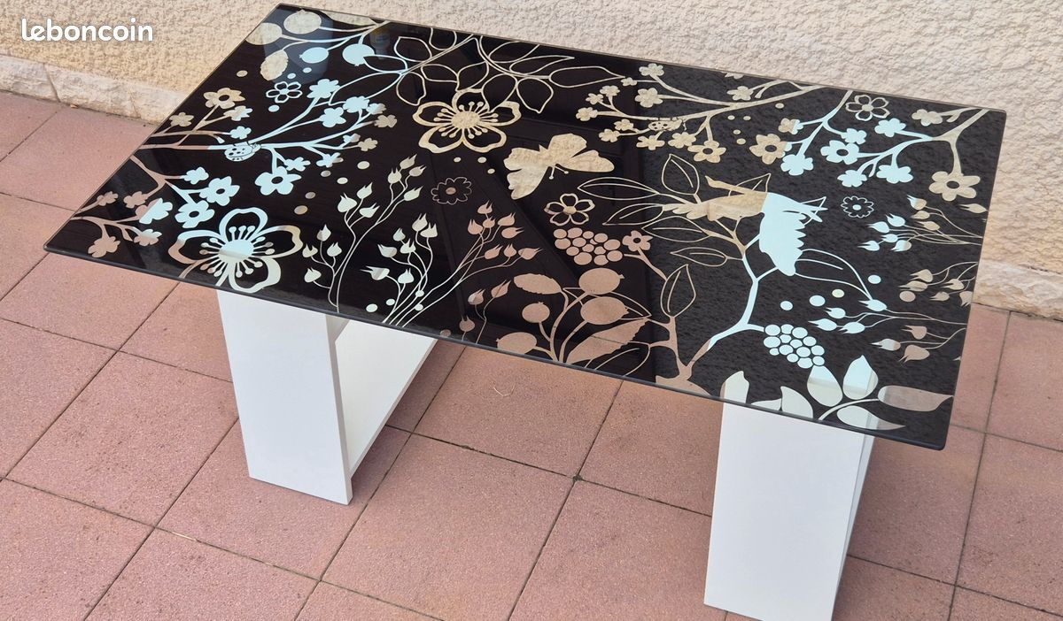 Bureau Tréteaux Blanc et plateau verre IKEA (image 1)