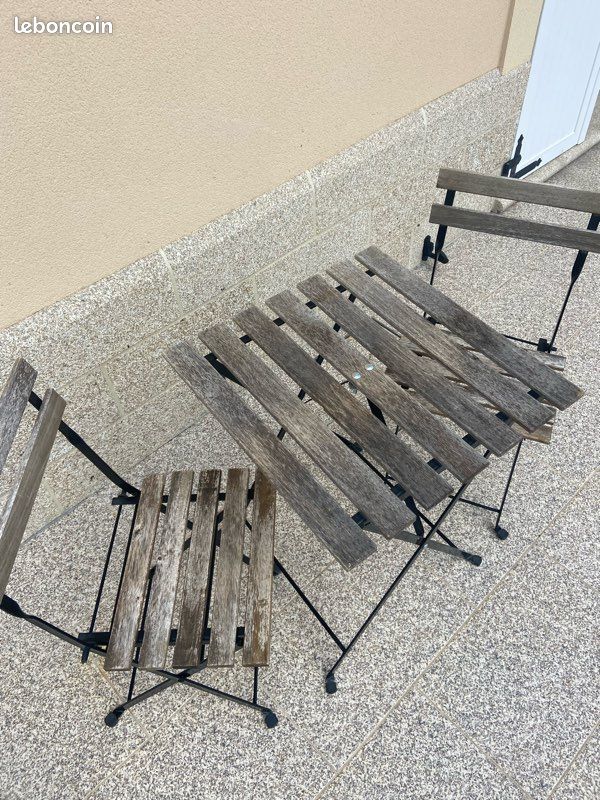 Table et chaises de jardin (image 3)