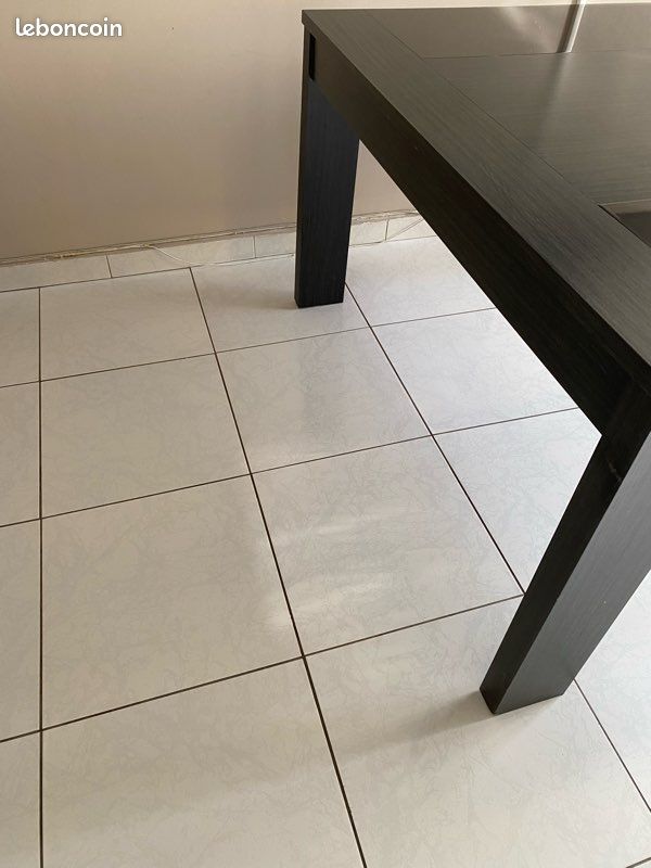 Table pour salle à manger 8 personnes (image 4)