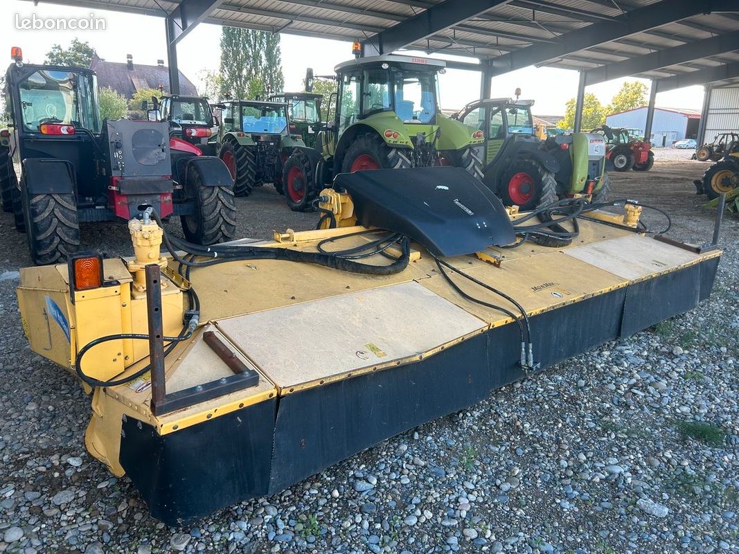 New Holland 570 FW (image 4)
