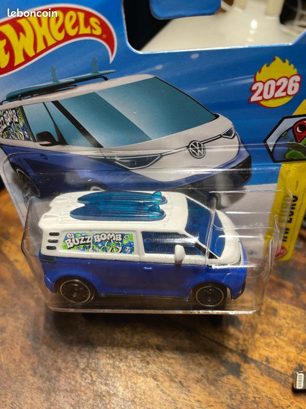 🚖 Hot Wheels VW Buzz Bomb Combi (image 4)