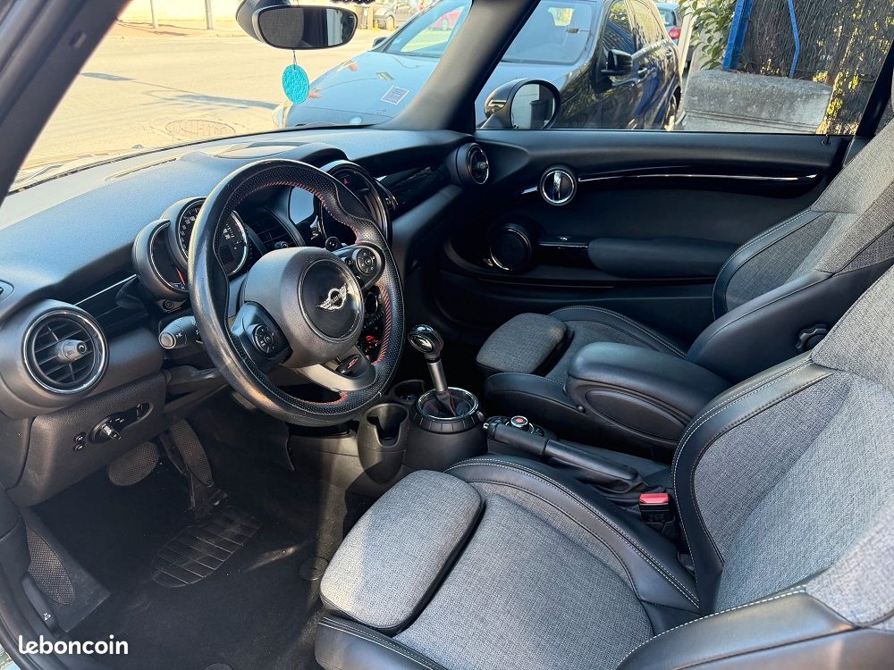 Mini Cooper SD Cabriolet 2.0 D 170 CV Red Hot Chili (image 3)