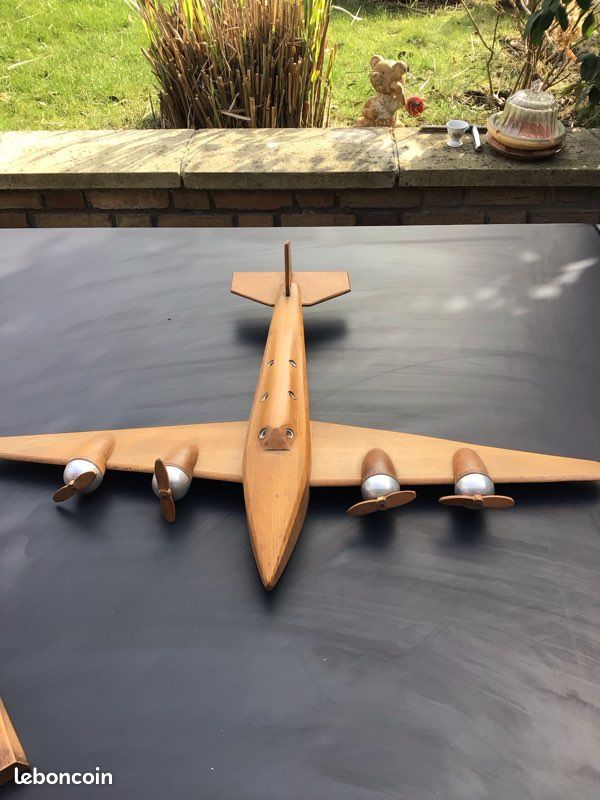 Décoration de bureau vintage - Modèle d'avion en bois - 14 x 14 x 7 cm - Pour décoration de maison, anniversaire, mini avion en bois, décoration de bureau Décoration de bureau vintage - Modèle d'avion en bois - 14 x 14 x 7 cm - Pour décoration de maison, anniversaire, mini avion en bois, décoration de bureau