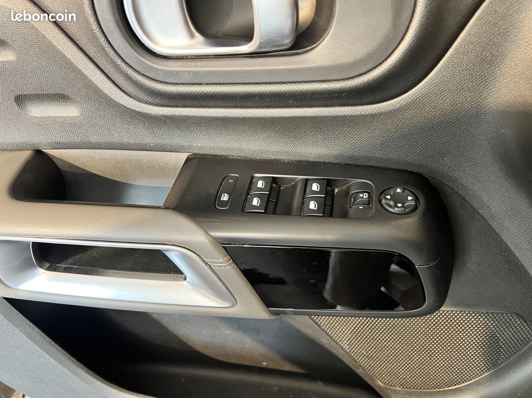 CITROEN C5 AIRCROSS 1.5 BLUEHDI 130ch SHINE EAT BVA START-STOP (image 26)