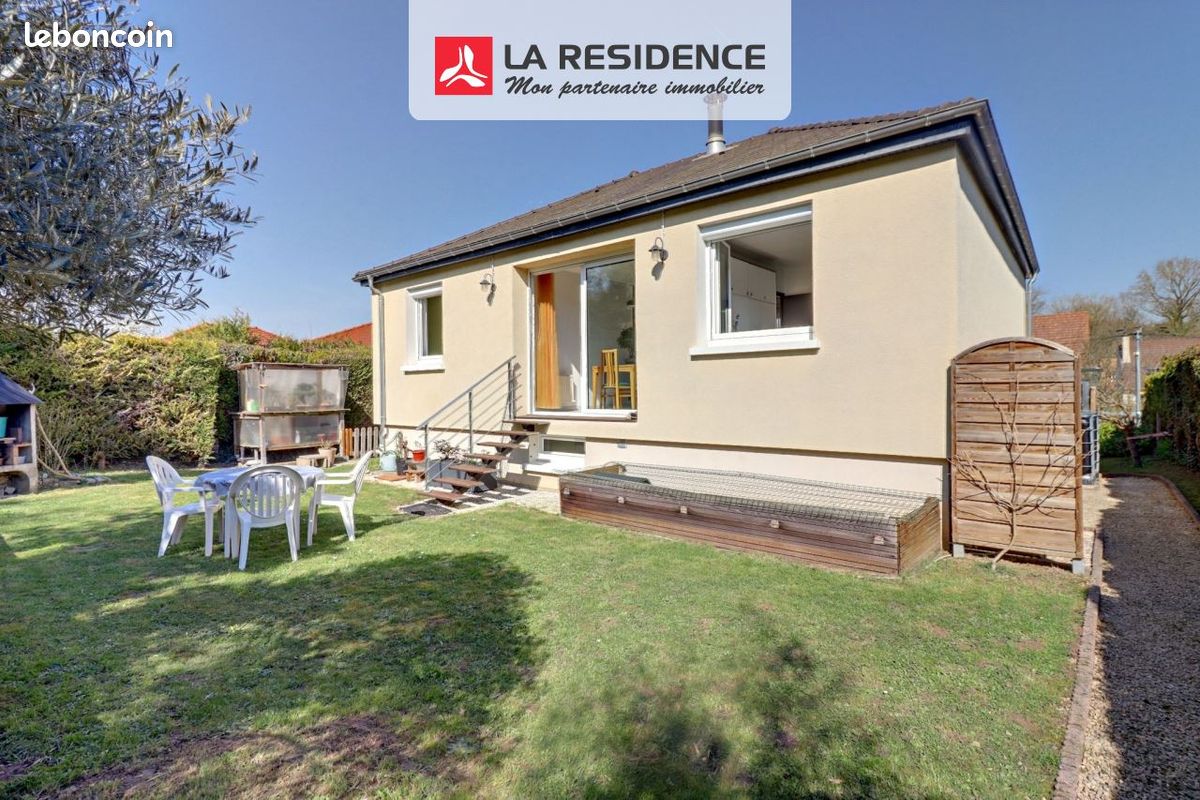 Maison 5 pièces 77 m² · à Maule · 77 m² · 335 000 €