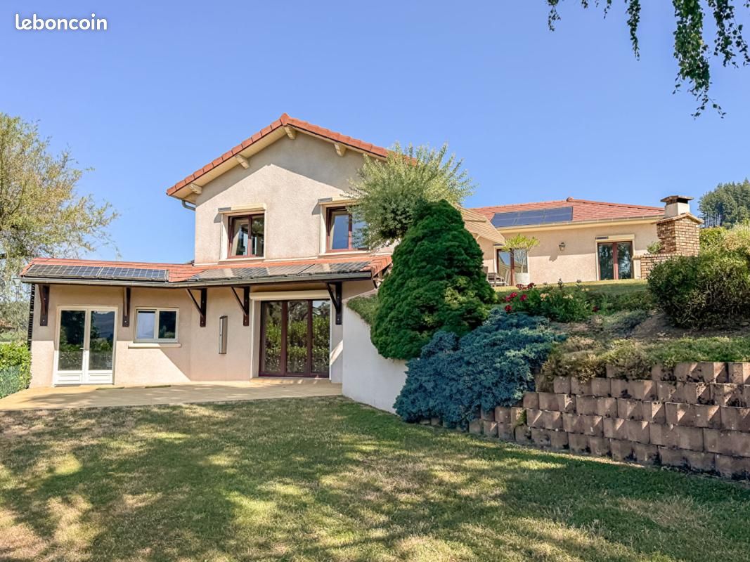 Maison 5 pièces 178 m² · à Cours · 178 m² · 349 000 €
