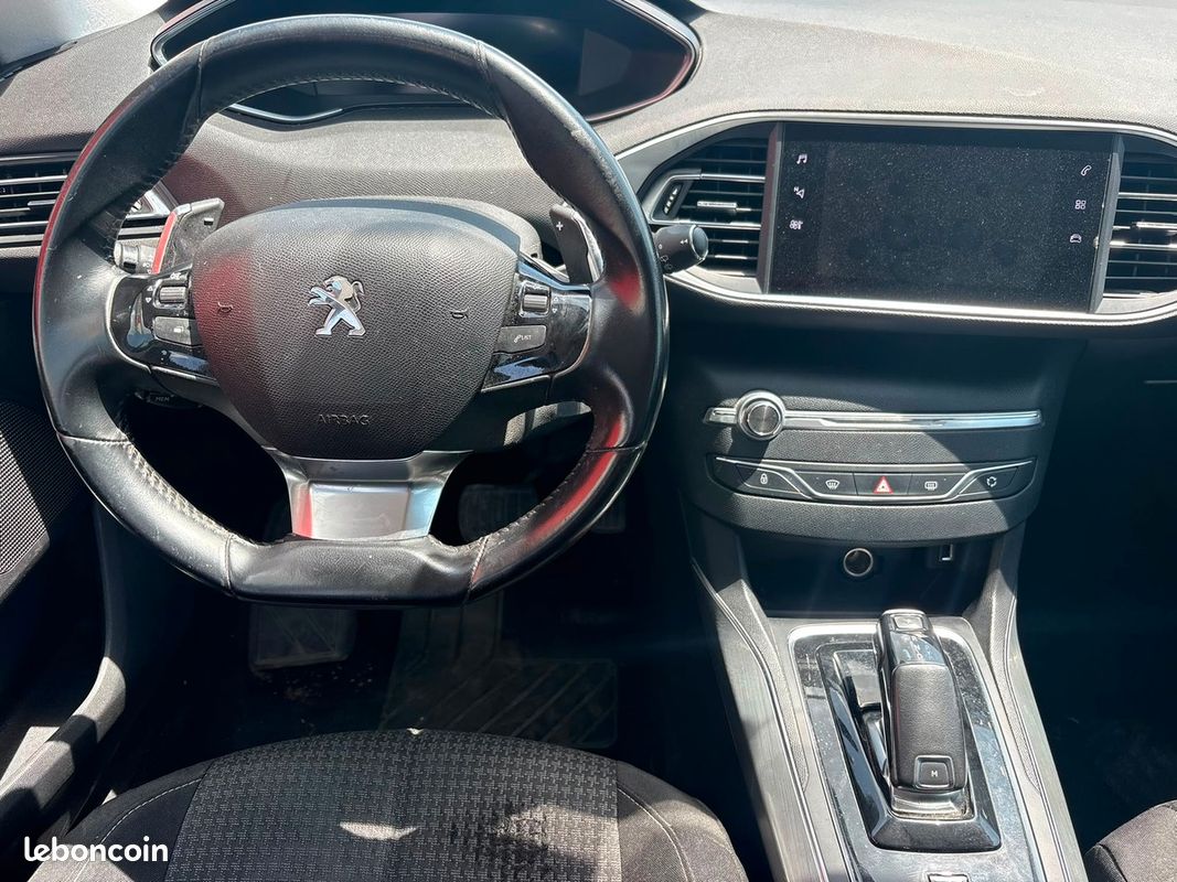 Peugeot 308 SW 1.5L BLUE HDI DIESEL 131 CHV BOITE AUTOMATIQUE | ENTIÈREMENT RÉVISÉE & GARANTIE (image 15)