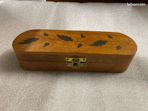 Jolie Boîte En Bois Ornée De Laiton – Plumier Ou Rangement – Vintage
