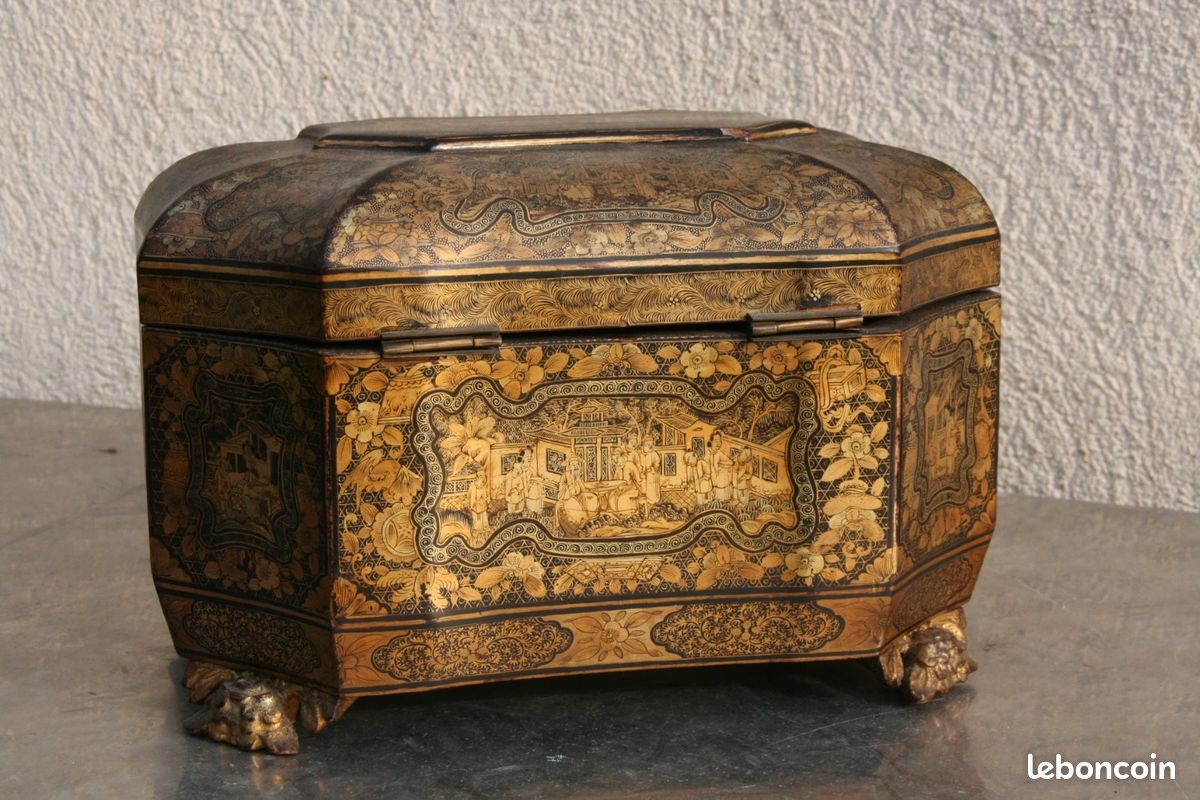 Coffret à Bijoux Vintage En Bois Laqué De Chine - Ancien, Bon état Général