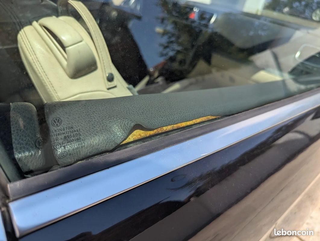 VOLKSWAGEN EOS 2.0 16S TDI 140 CR FAP Carat Toit Ouvrant/ Sièges Chauffant (image 38)