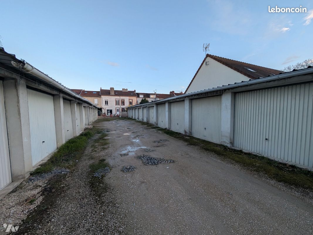 Parking EPERNAY · à Épernay · 70 €/mois