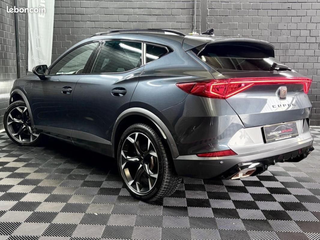 Cupra Formentor VZ 245CV PHEV eHybrid DSG6 *PANO* *ACC* HAYON * ATELLAGE (image 4)