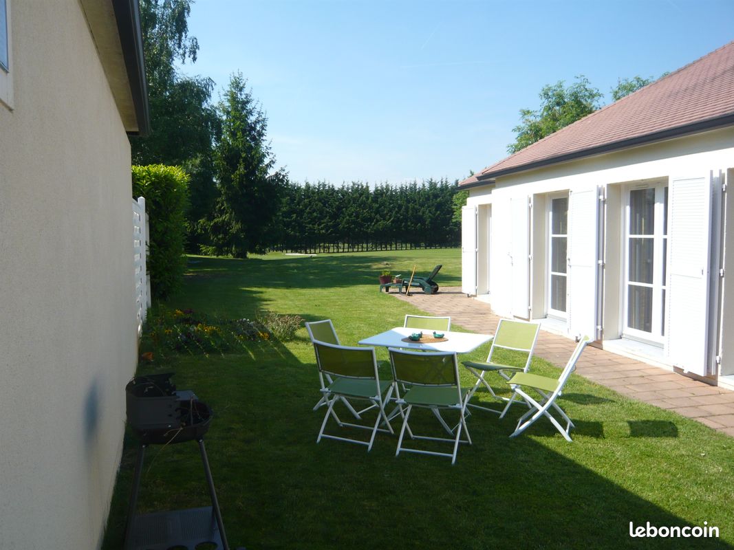 Appartement 1 pièce 30 m² · à Bussy-Saint-Georges · 30 m² · 680 €