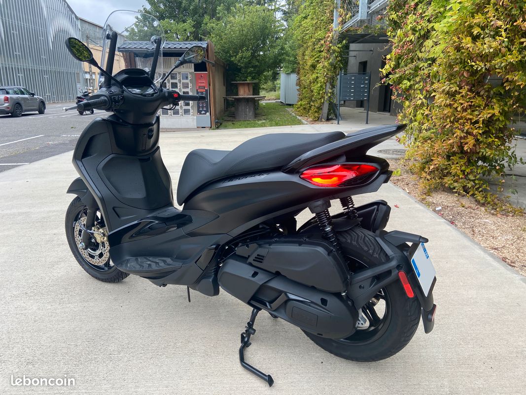 Scooter Nuovo Beverly 400 Euro 2021 Scooter Beverly 400 Nuovo