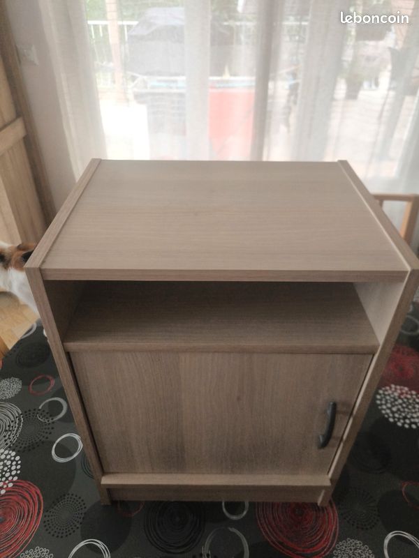 Table de nuit (image 2)
