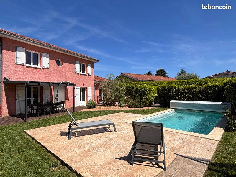 Maison 6 pièces 154 m² · à Trévoux · 154 m² · 590 000 €