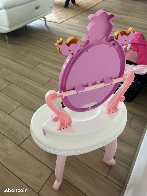 Coiffeuse Disney (image 3)