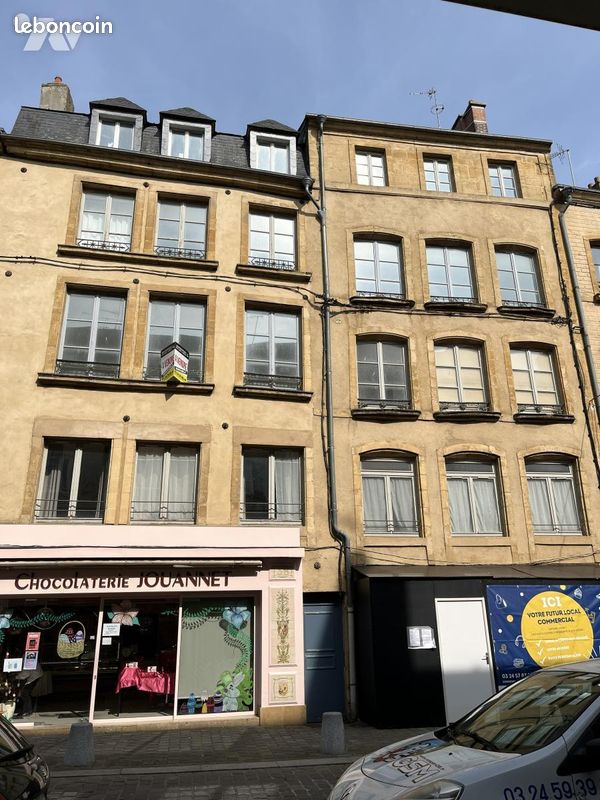 Immeuble 800 m² · à Sedan · 800 m² · 340 000 €