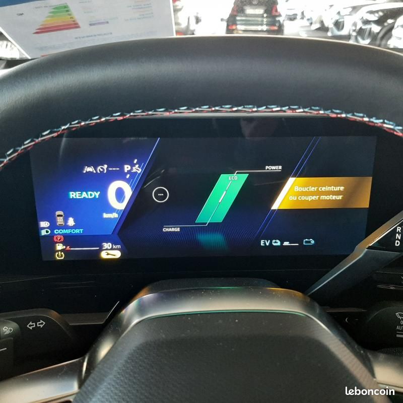 Renault Austral E-TECH FULL HYBRID 200 TECHNO ESPRIT ALPINE (image 32)