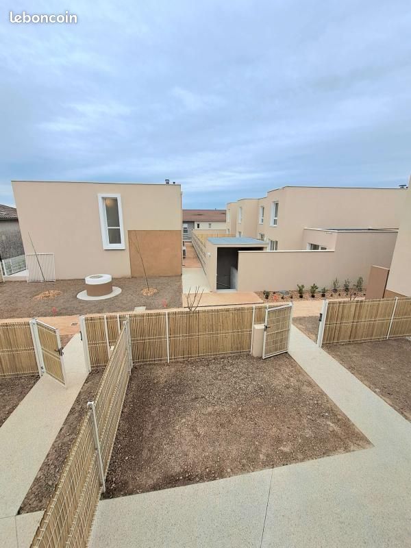 Maison 4 pièces 89 m² · à Neyron · 89 m² · 1 136 €/mois