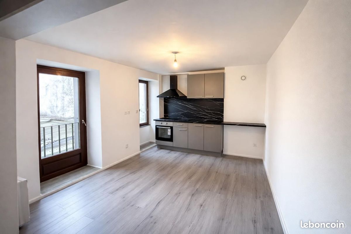 Appartement 3 pièces 62 m² · à Vesoul · 62 m² · 495 €