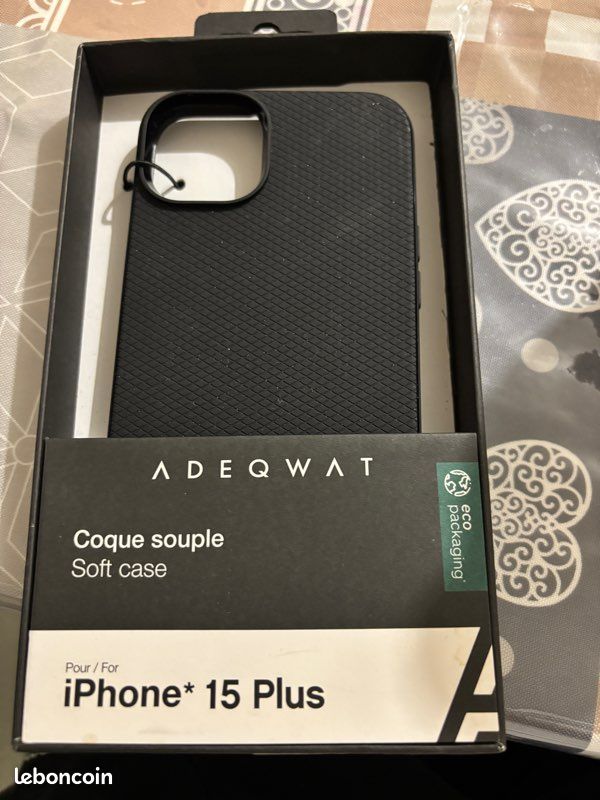 Coque IPhone 15 plus neuve (image 1)