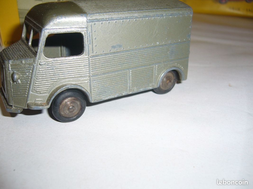 Collection Miniature Dinky Toys Jouet Ancien DINKY TOYS - Camionnette CITROËN 1200 KGS Glaces Gervais - Réf. 561 Dinky Toys Ancien