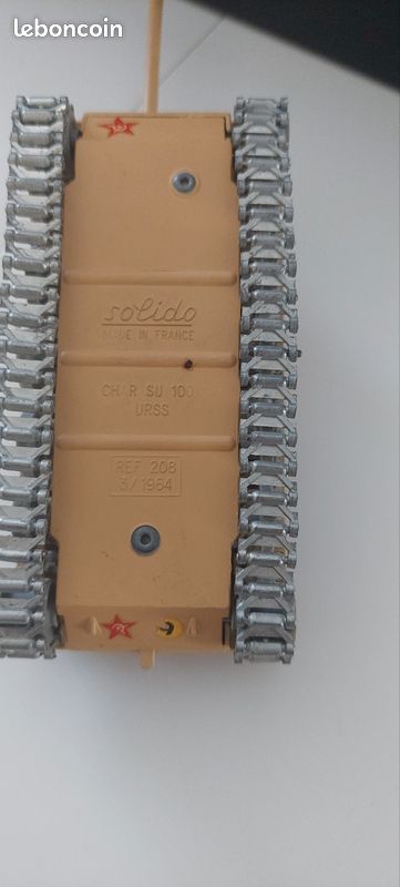 Char URSS SU 100 – Solido 208, échelle 1/50, Couleur Sable, 1964