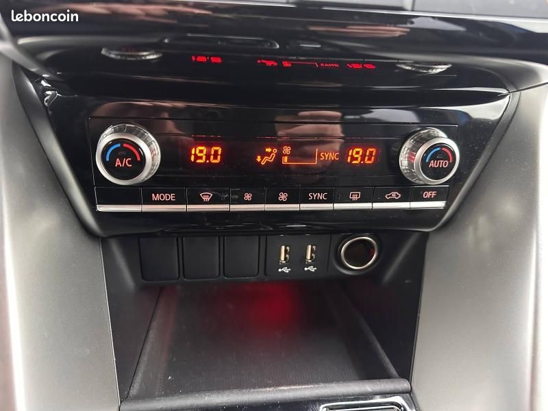 Mitsubishi Eclipse Cross 2.4 MIVEC PHEV 188ch Business 4WD (image 15)