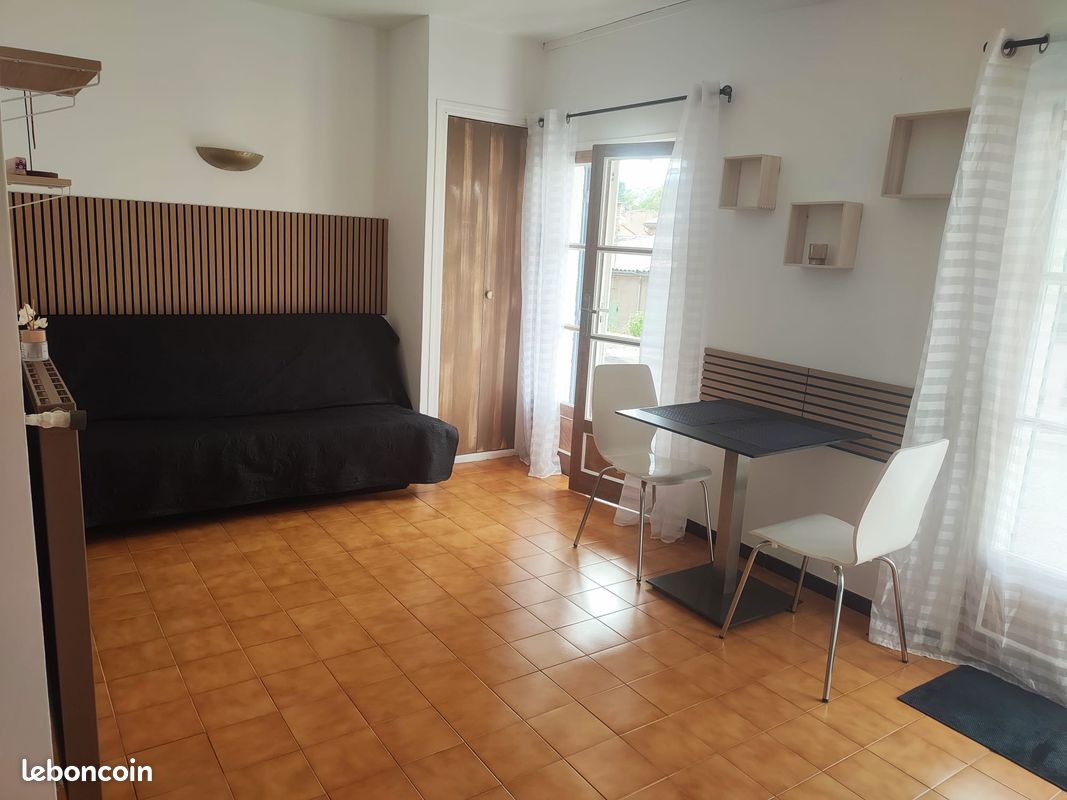 Appartement 1 pièce 30 m² · au Luc · 30 m² · 600 €/mois