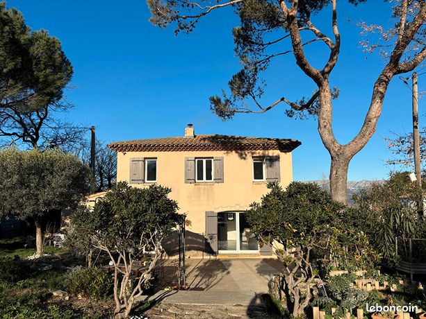 Maison 6 pièces 140 m²